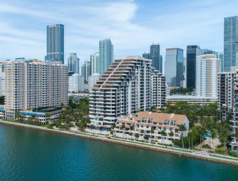 520 Brickell Key Dr #A900, Miami FL 33131