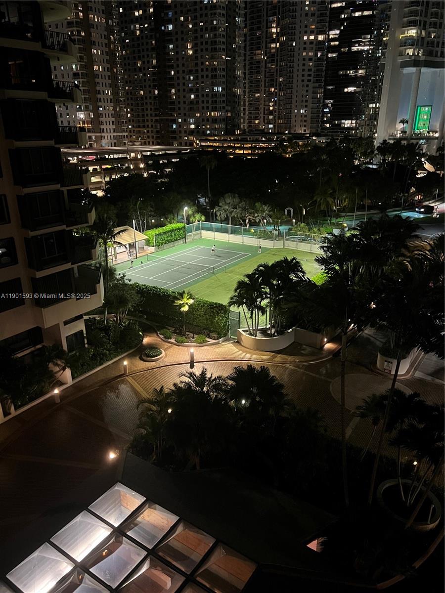520 Brickell Key Dr #A900, Miami FL 33131