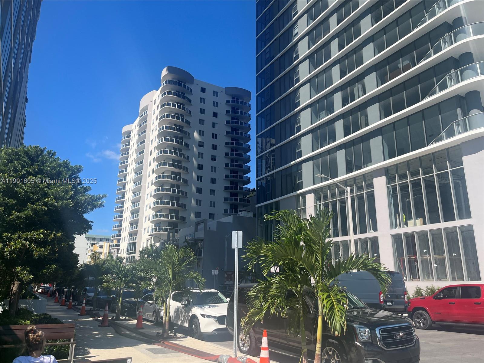 601 NE 23rd St #606, Miami FL 33137
