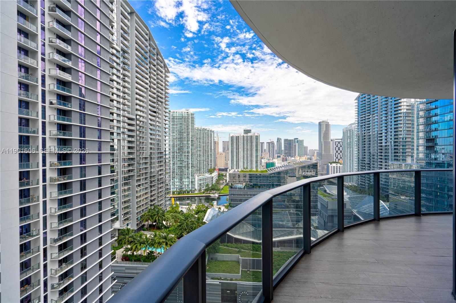 45 SW 9th St #2408, Miami FL 33130