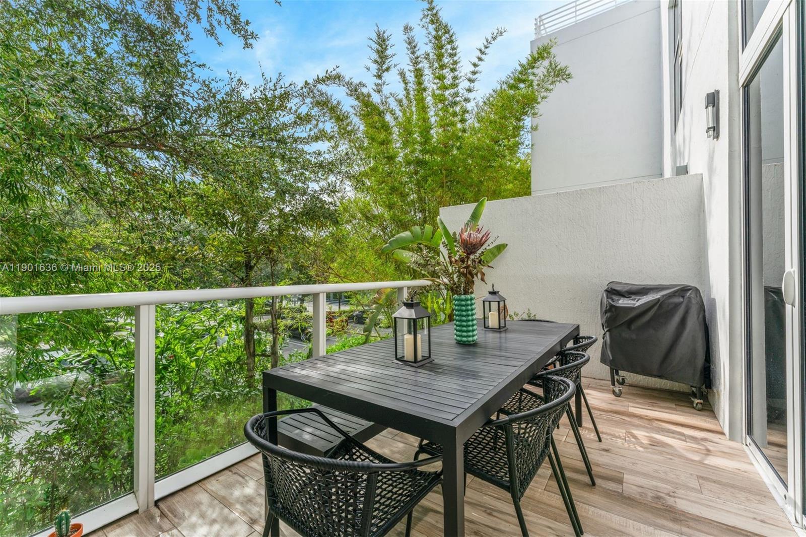 455 NE 39th St #105, Miami FL 33137