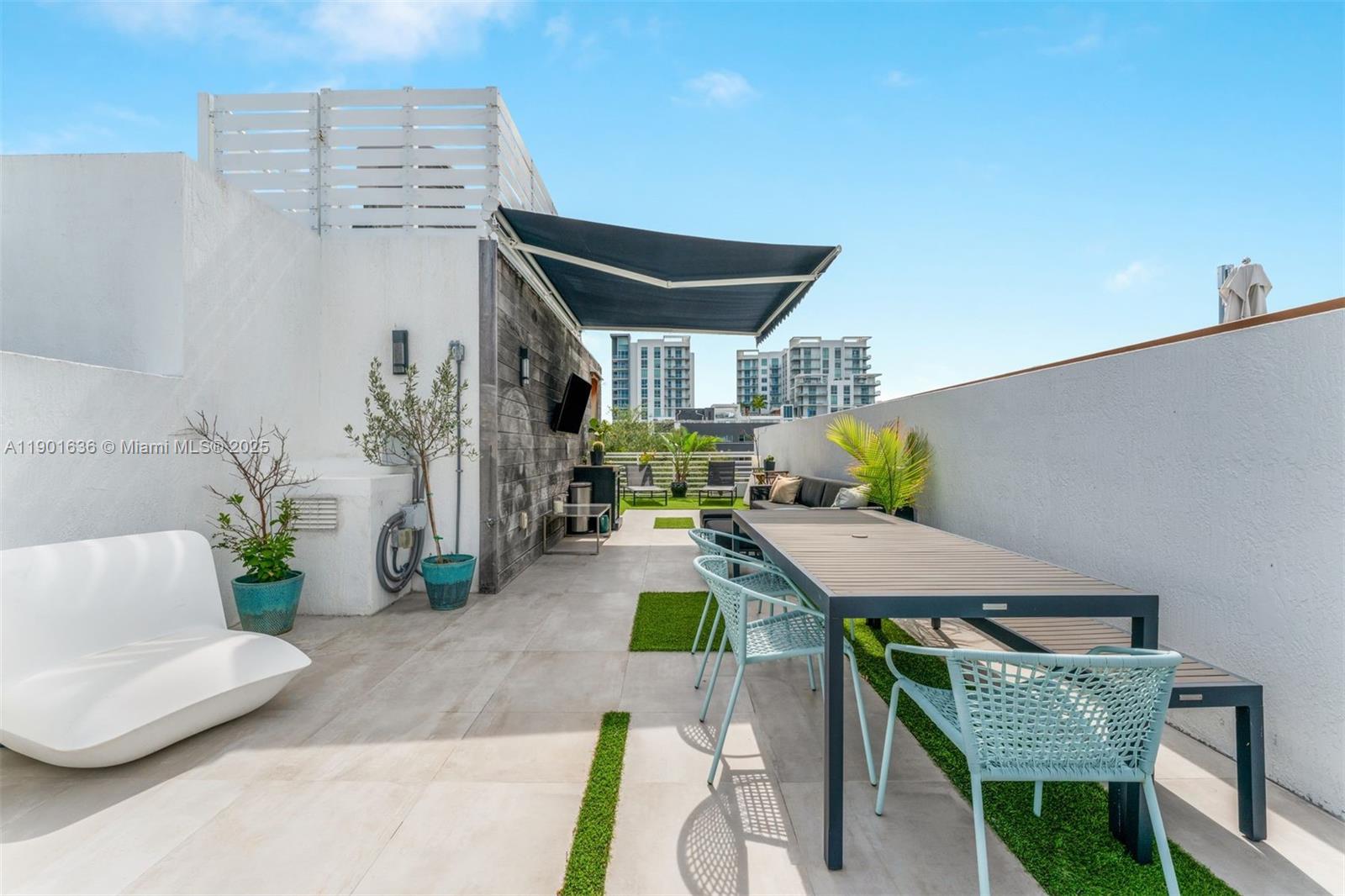 455 NE 39th St #105, Miami FL 33137