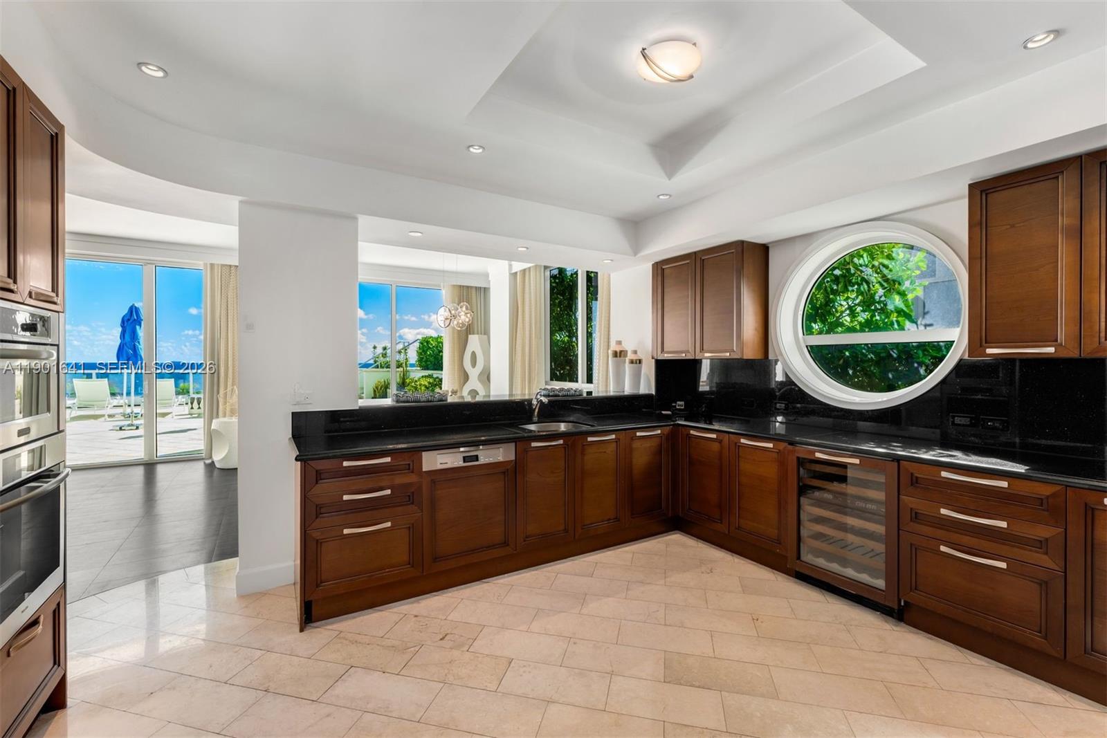 4391 Collins Ave #512, Miami Beach FL 33140
