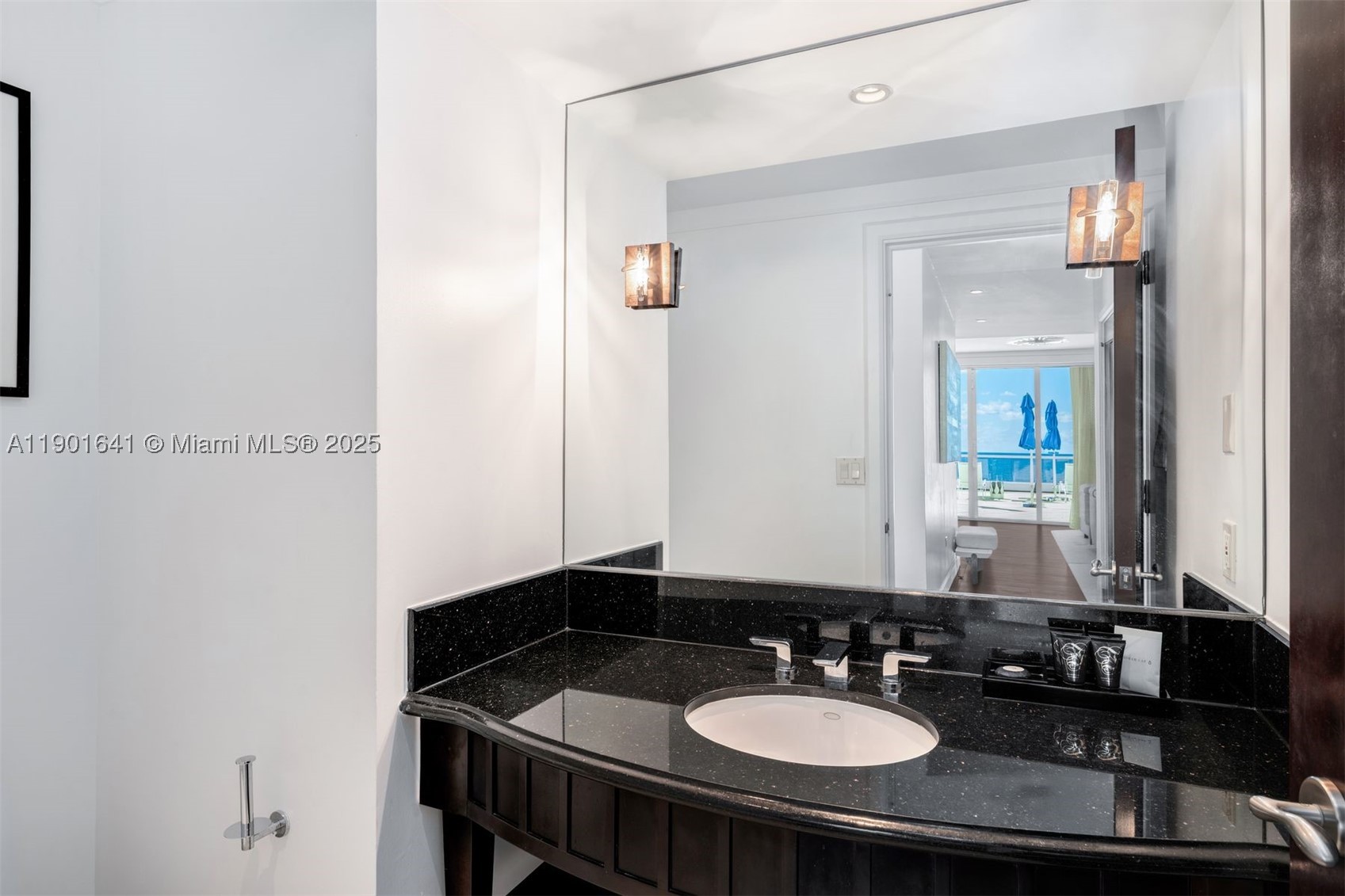 4391 Collins Ave #512, Miami Beach FL 33140