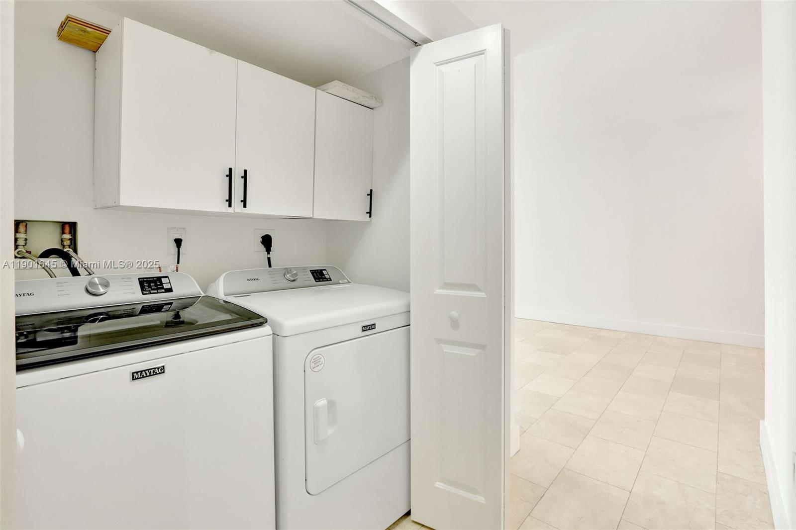 1250 S Miami Ave #2206, Miami FL 33130