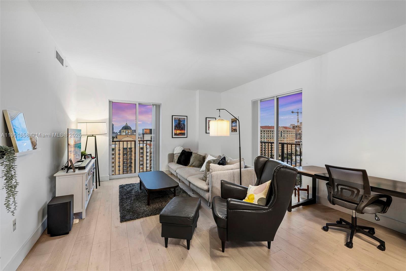 10 Aragon Ave #1417, Coral Gables FL 33134