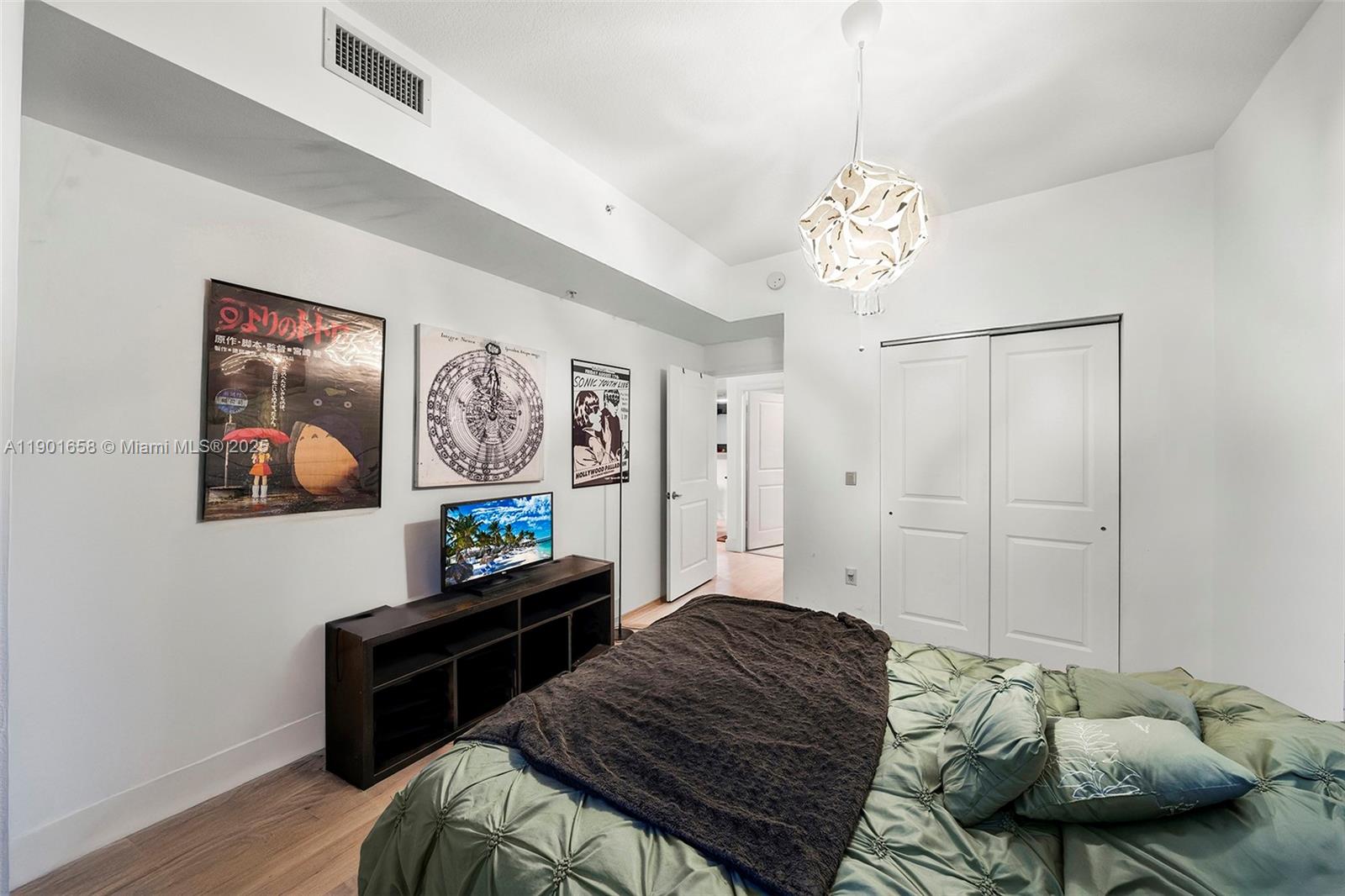 10 Aragon Ave #1417, Coral Gables FL 33134