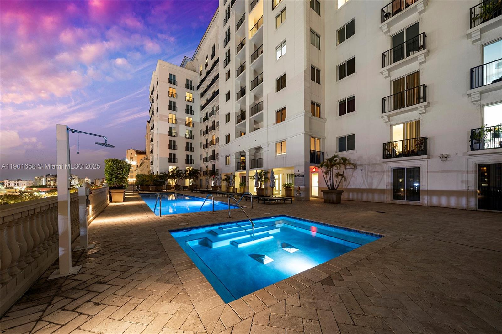 10 Aragon Ave #1417, Coral Gables FL 33134