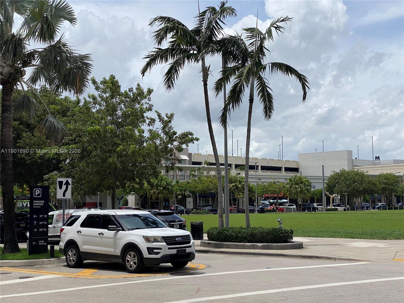 3301 NE 1st Ave #M0706, Miami FL 33137