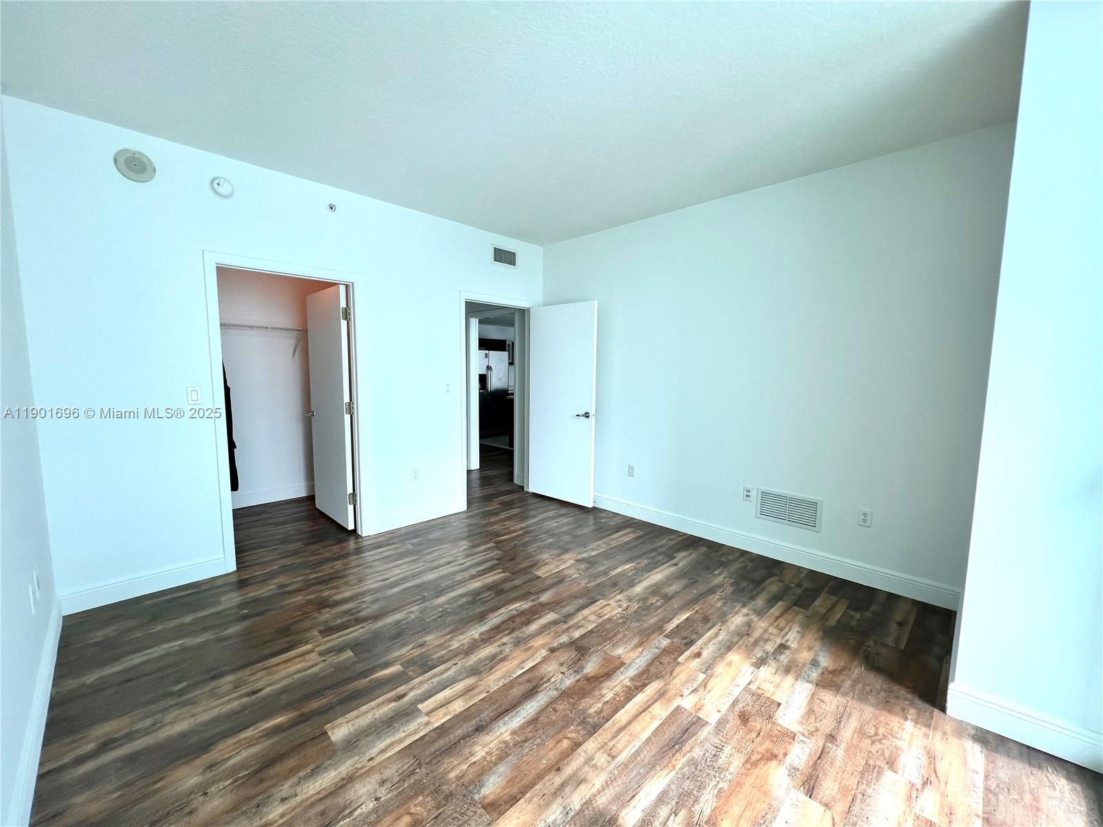 1900 N Bayshore Dr #2909, Miami FL 33132