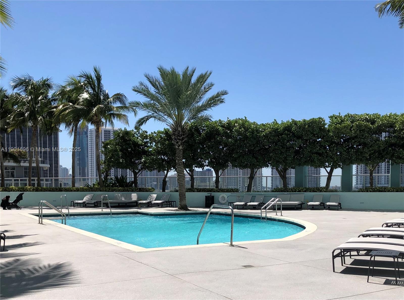1900 N Bayshore Dr #2909, Miami FL 33132