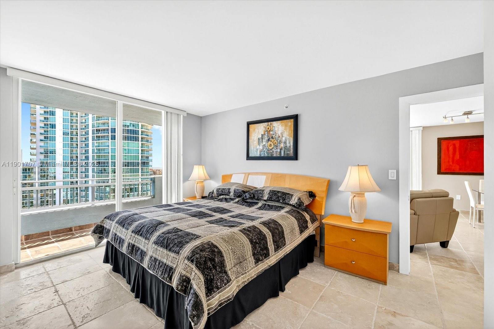 90 Alton Rd #2002, Miami Beach FL 33139