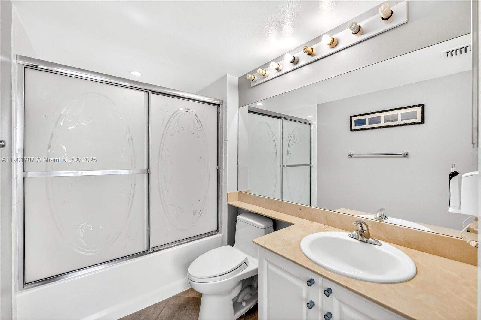 90 Alton Rd #2002, Miami Beach FL 33139