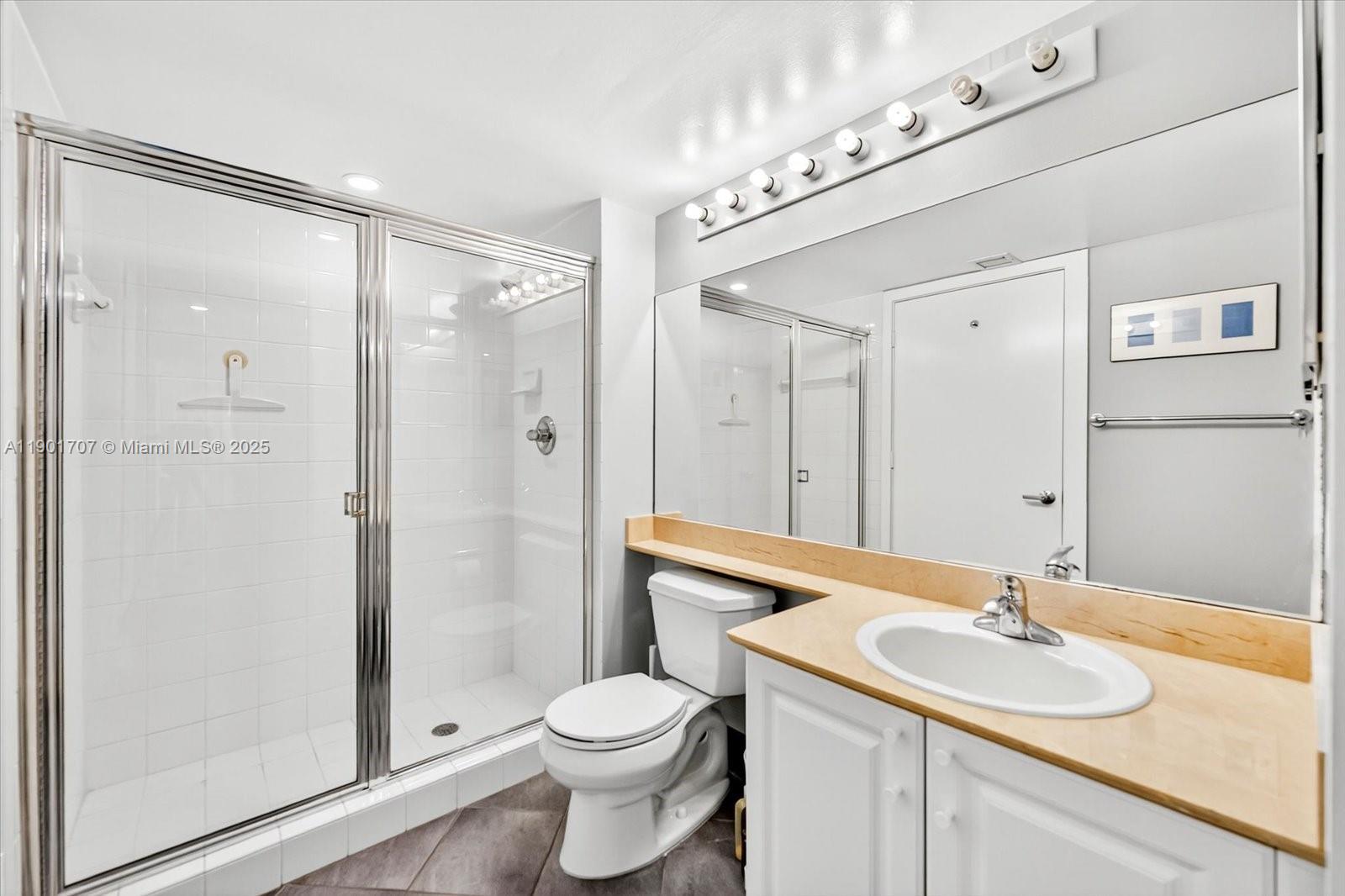 90 Alton Rd #2002, Miami Beach FL 33139