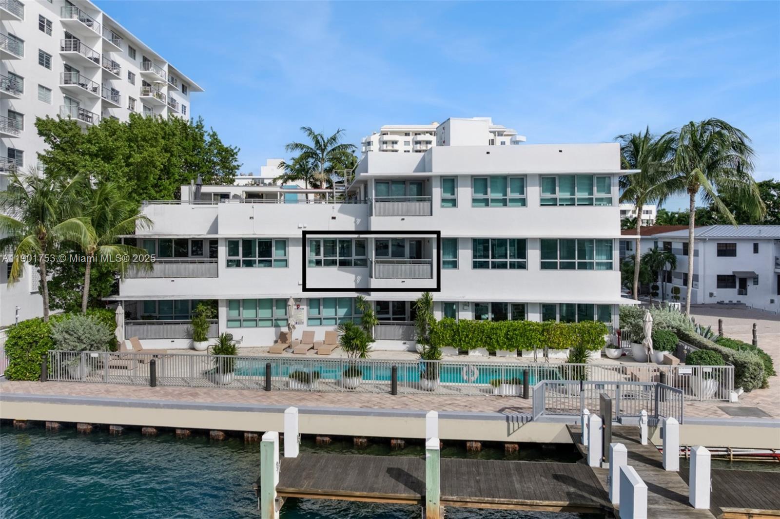 1491 Lincoln Ter #202, Miami Beach FL 33139