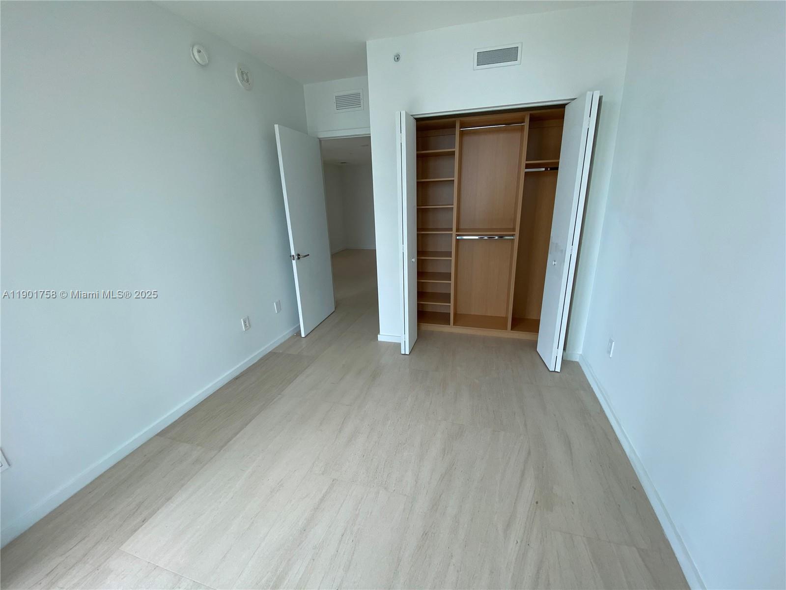 1300 S Miami Ave #2405, Miami FL 33131