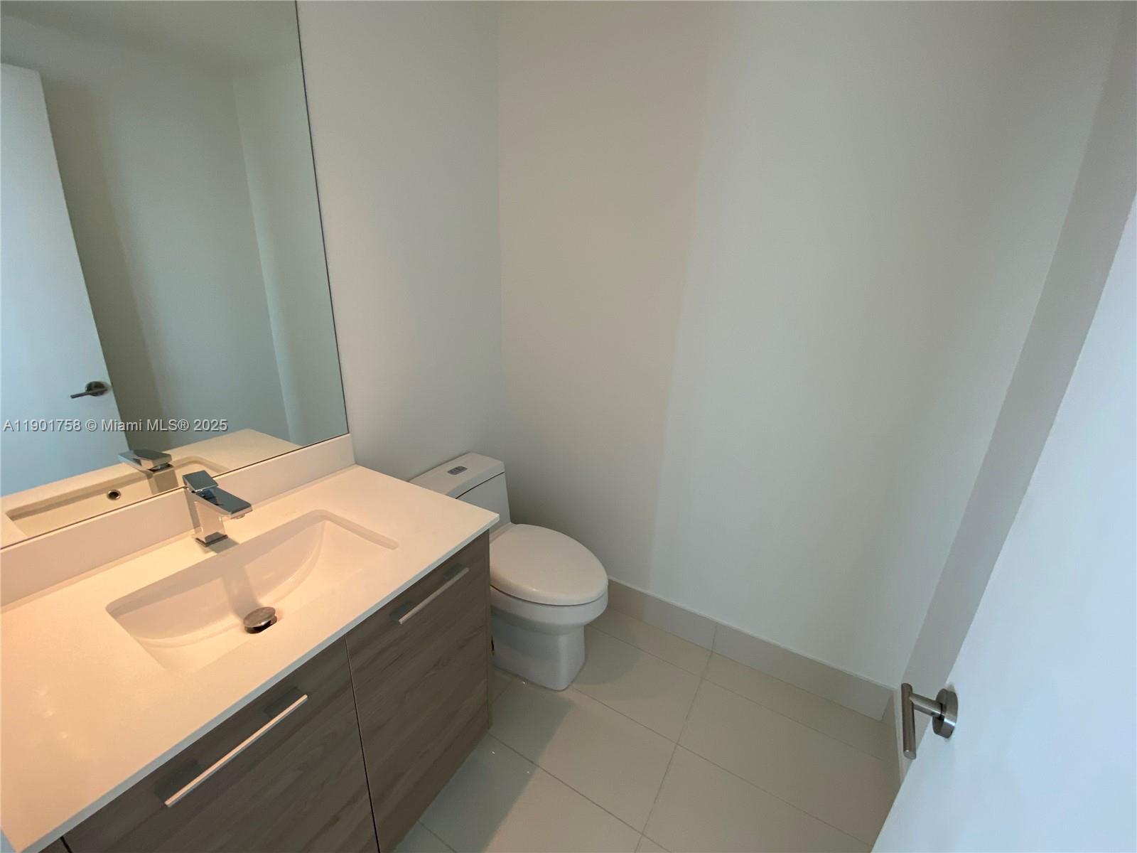 1300 S Miami Ave #2405, Miami FL 33131