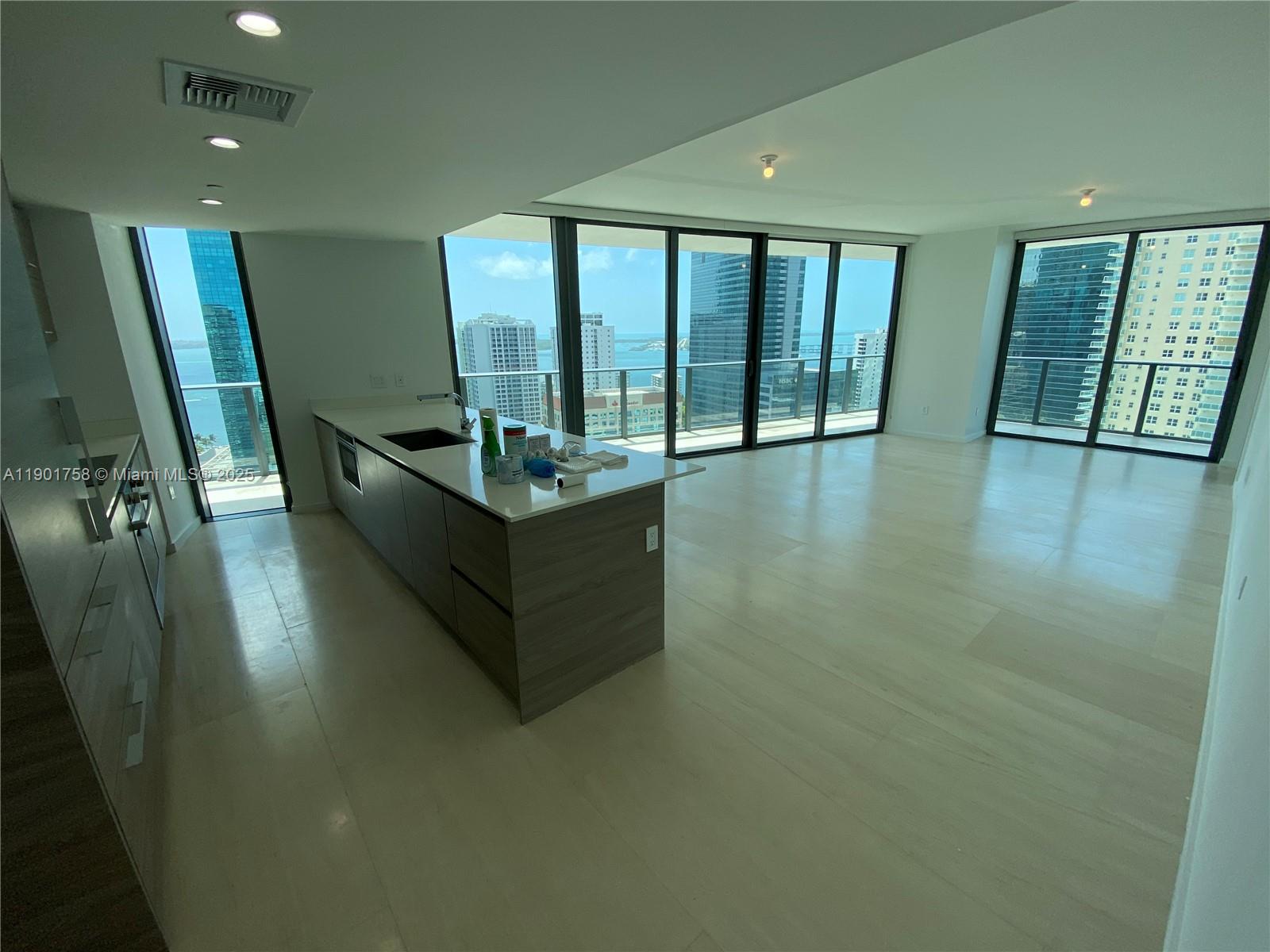 1300 S Miami Ave #2405, Miami FL 33131