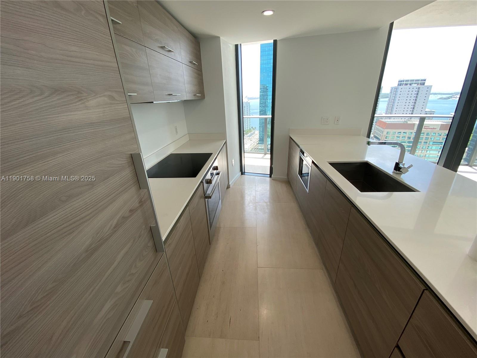 1300 S Miami Ave #2405, Miami FL 33131