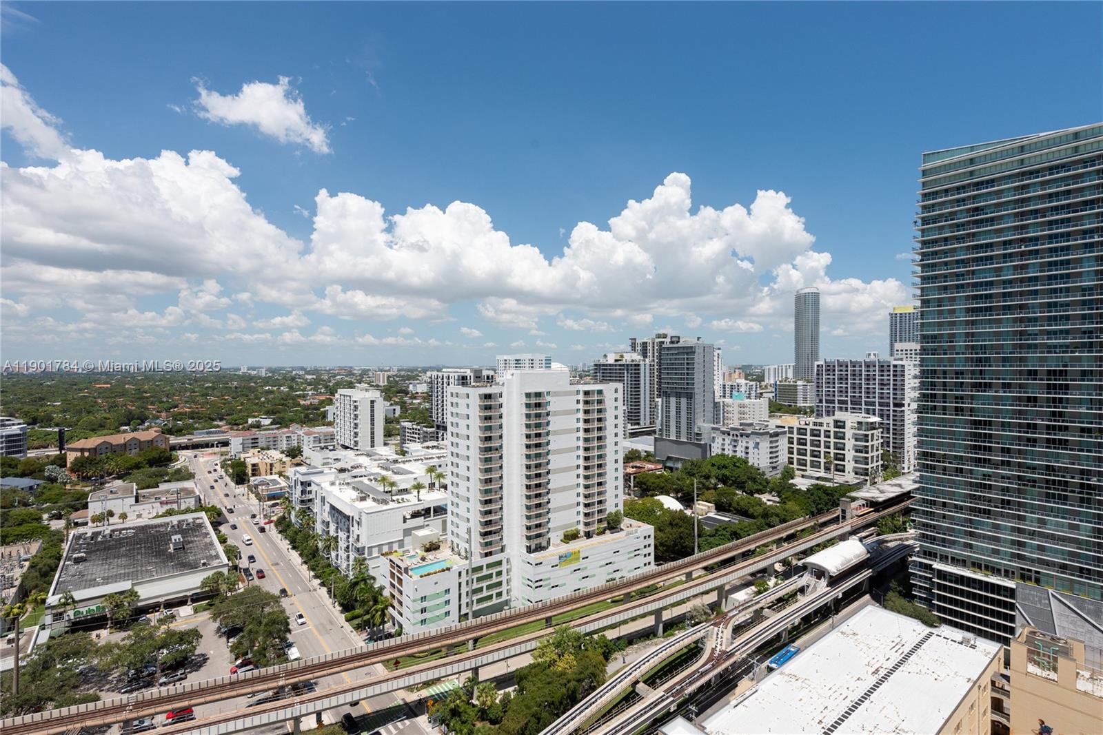 60 SW 13th St #2019, Miami FL 33130