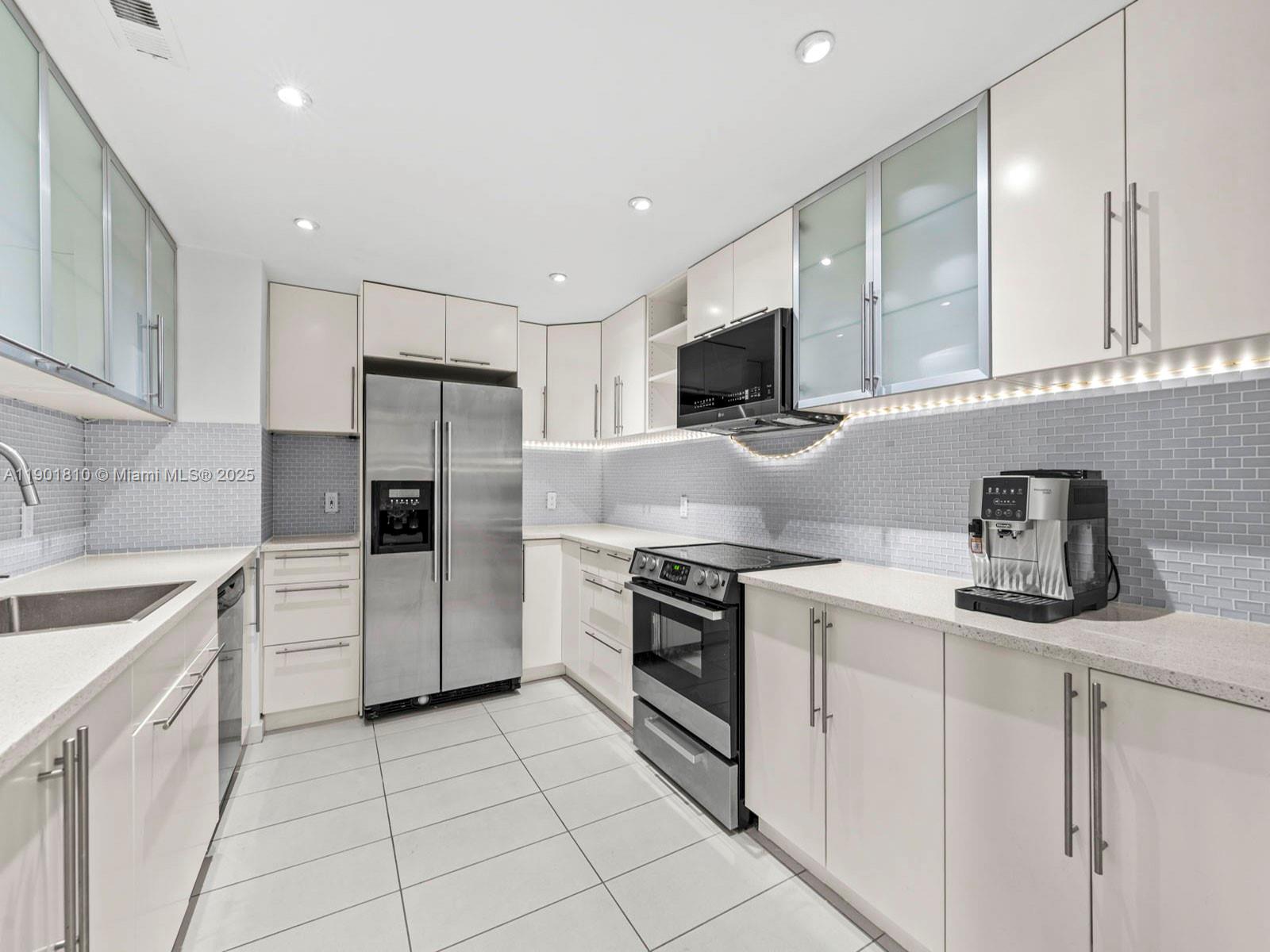 600 Biltmore Way #902, Coral Gables FL 33134