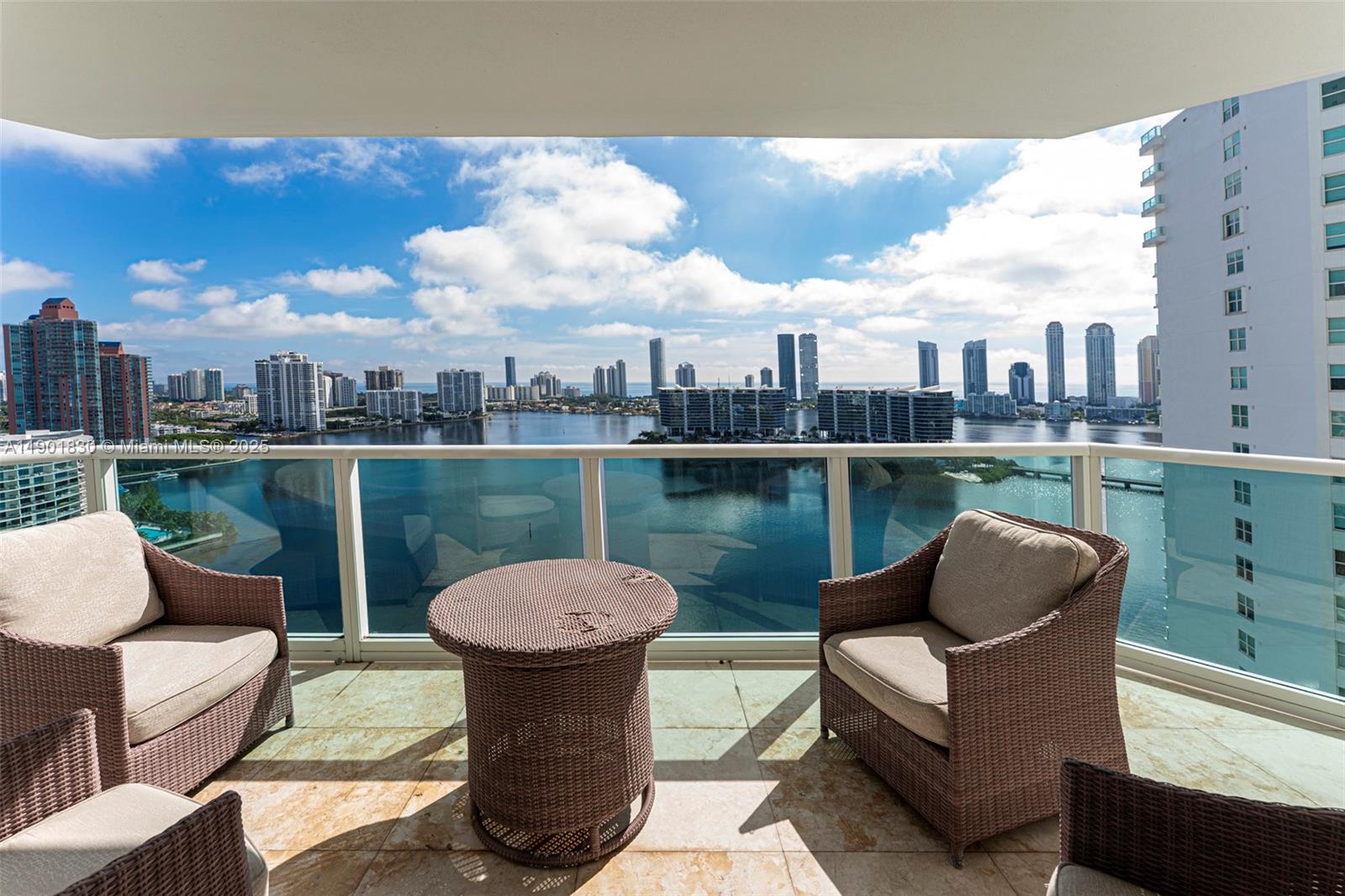 3301 NE 183rd St #2405, Aventura FL 33160