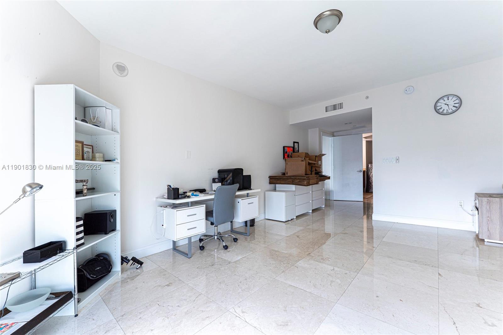 3301 NE 183rd St #2405, Aventura FL 33160