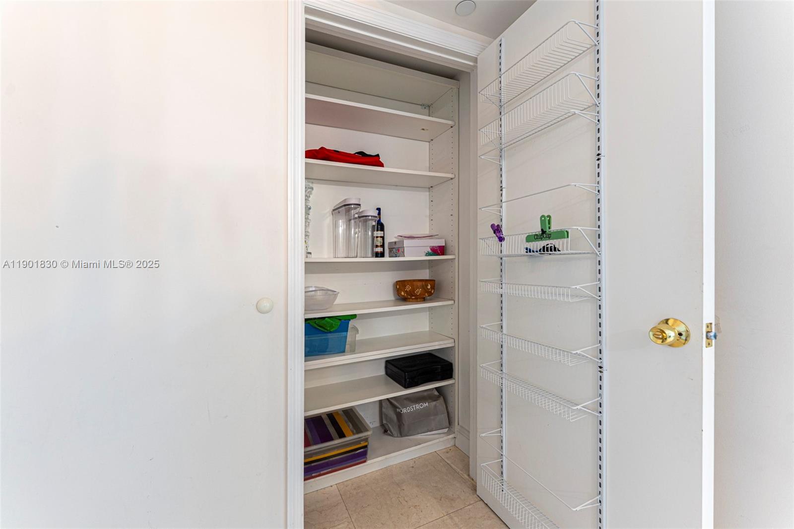 3301 NE 183rd St #2405, Aventura FL 33160