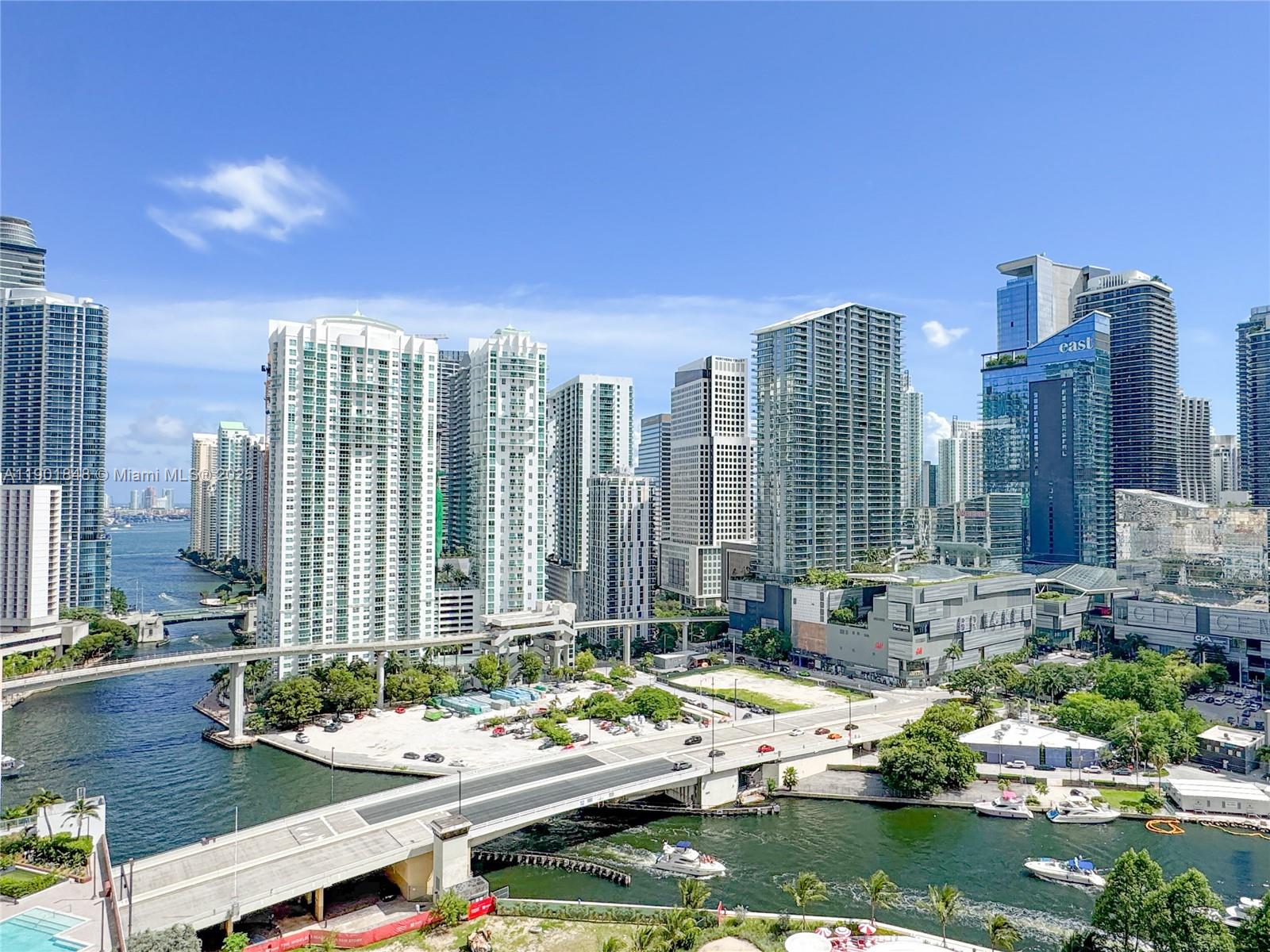 90 SW 3rd St #2401, Miami FL 33130