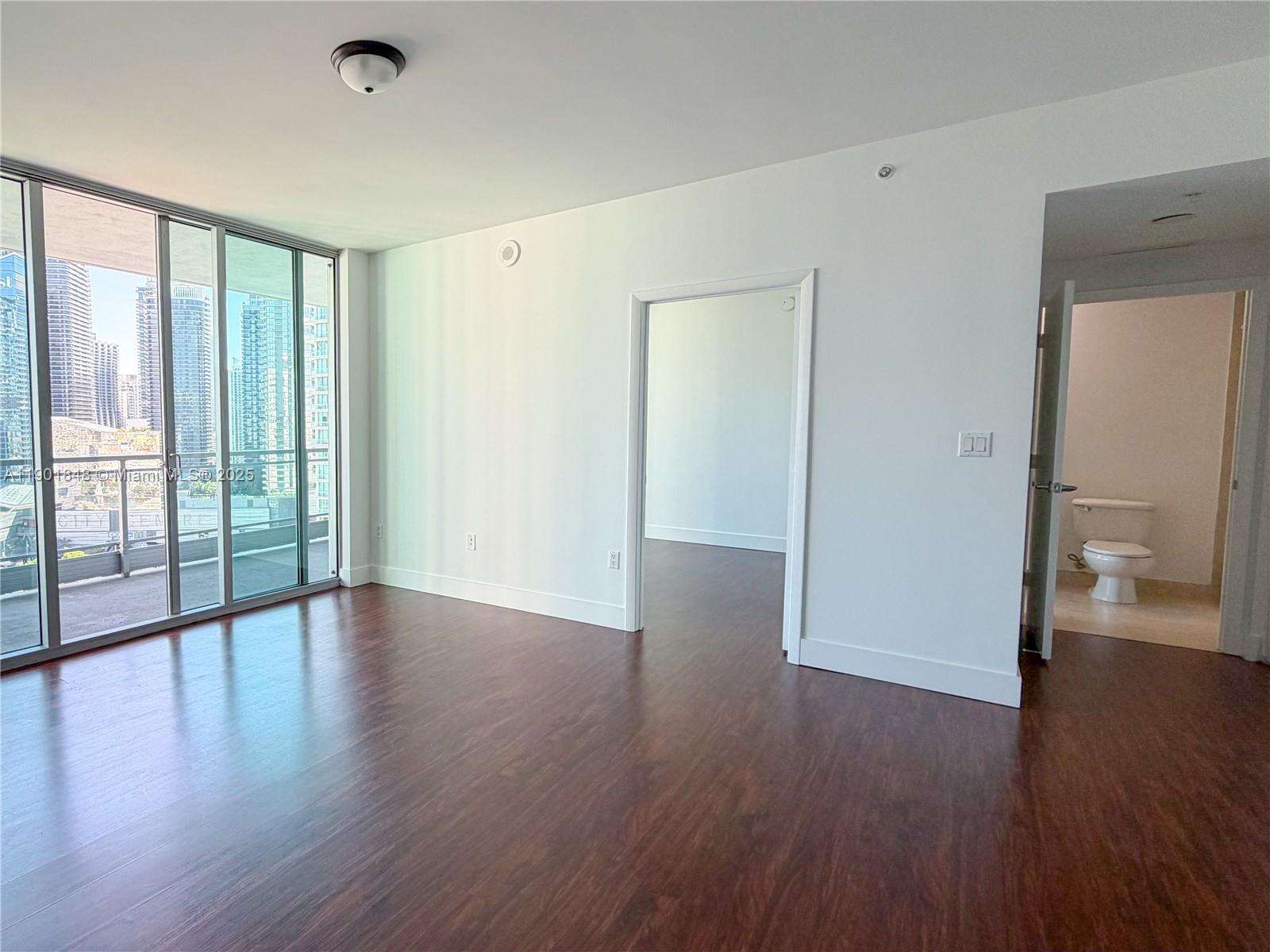 90 SW 3rd St #2401, Miami FL 33130