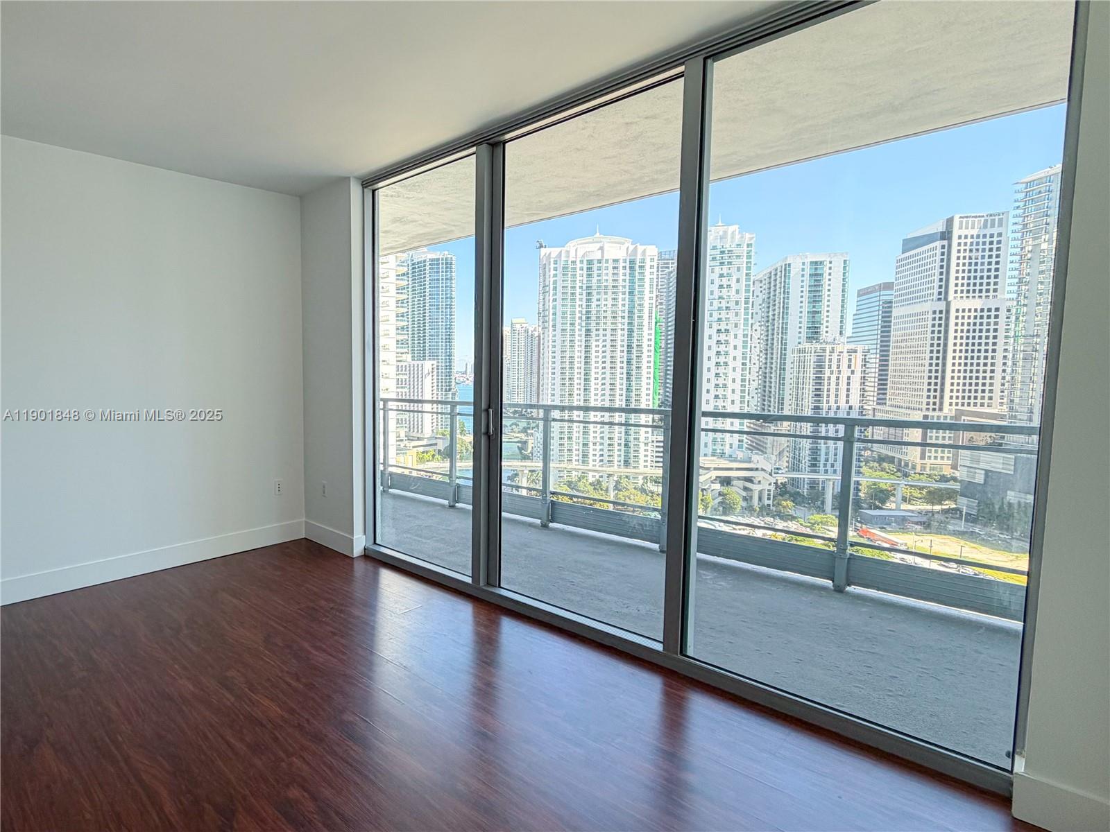 90 SW 3rd St #2401, Miami FL 33130