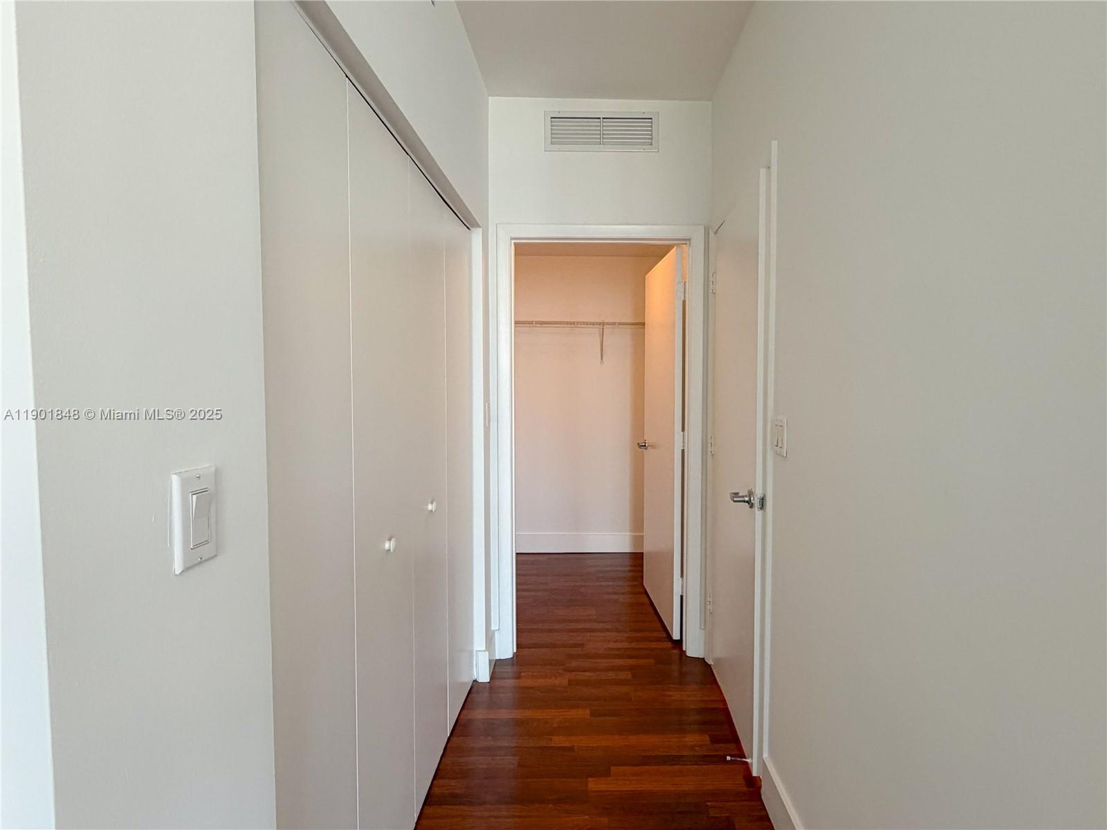 90 SW 3rd St #2401, Miami FL 33130