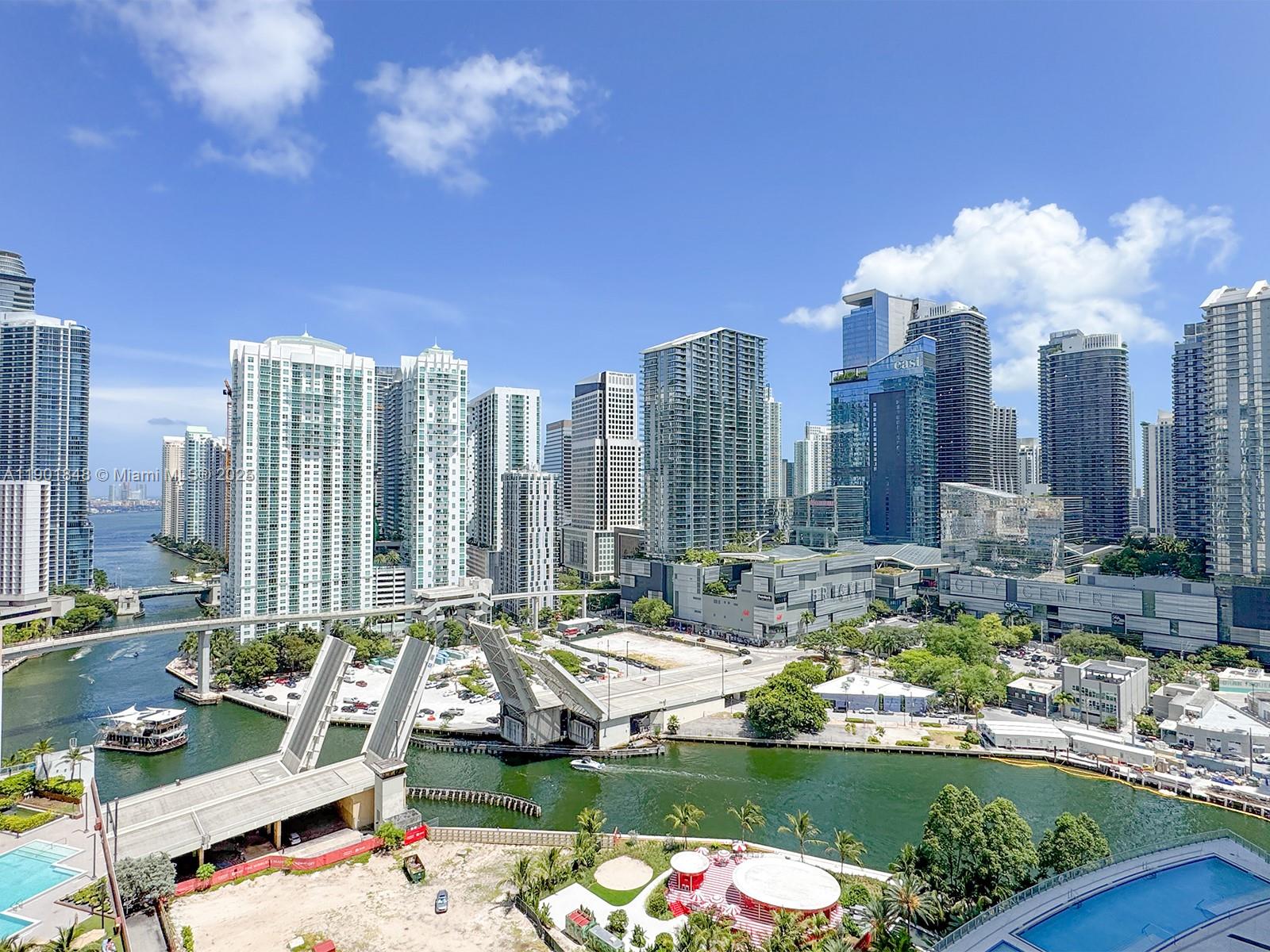 90 SW 3rd St #2401, Miami FL 33130