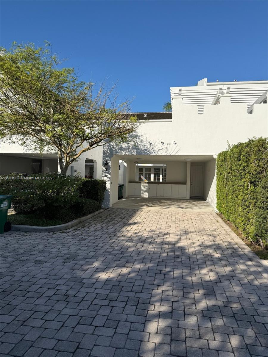 7765 SW 54th Ct #7765, Miami FL 33143