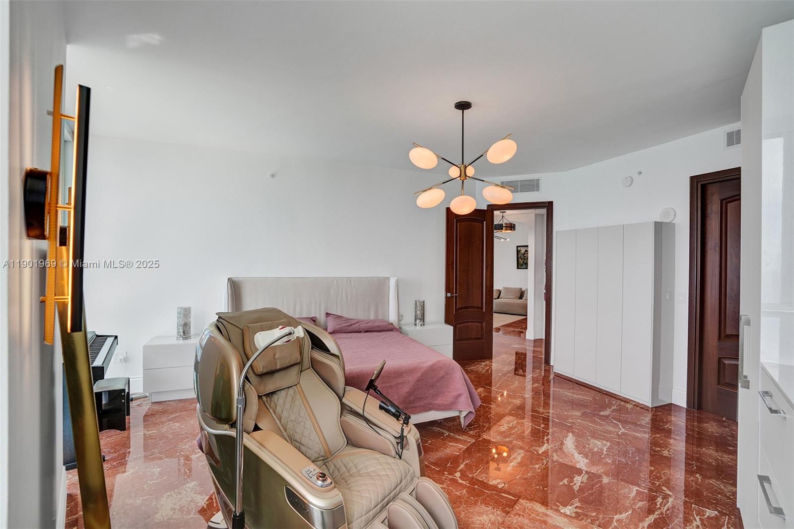 18201 Collins Ave #3809, Sunny Isles Beach FL 33160