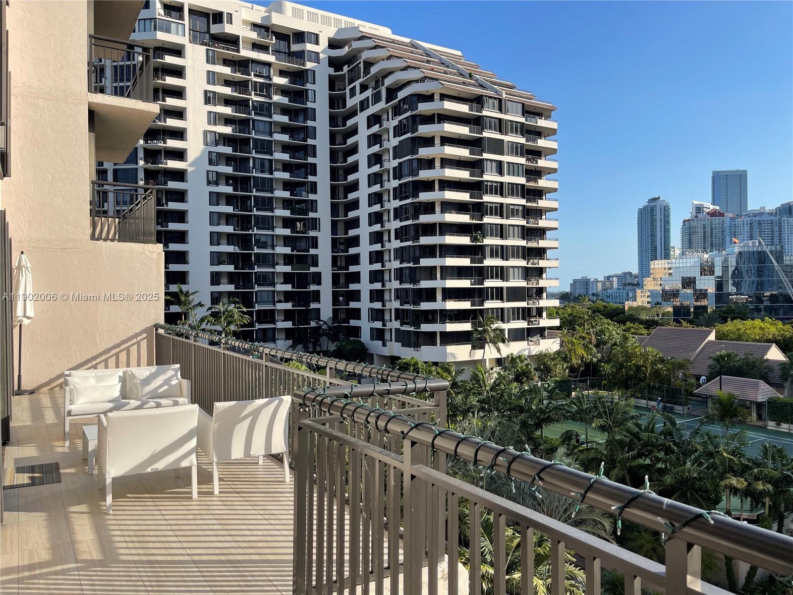 540 Brickell Key Dr #711, Miami FL 33131