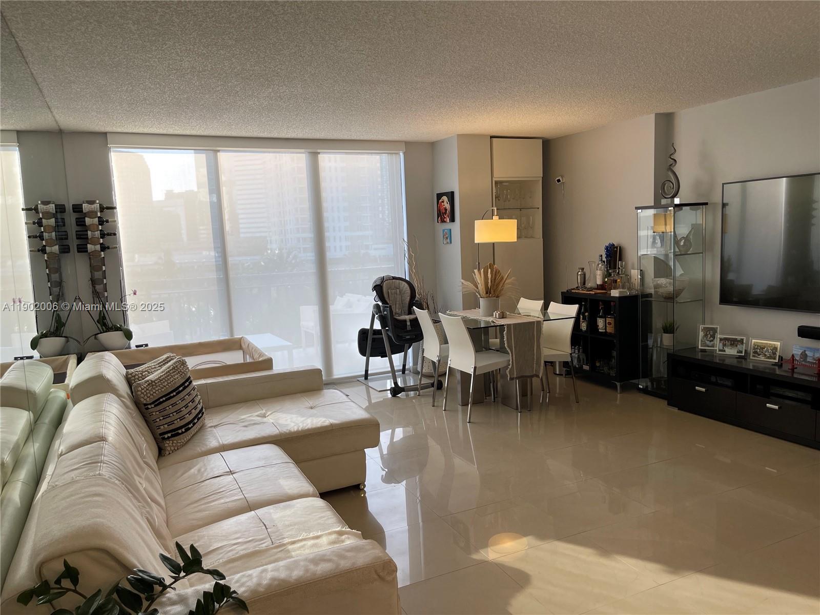 540 Brickell Key Dr #711, Miami FL 33131
