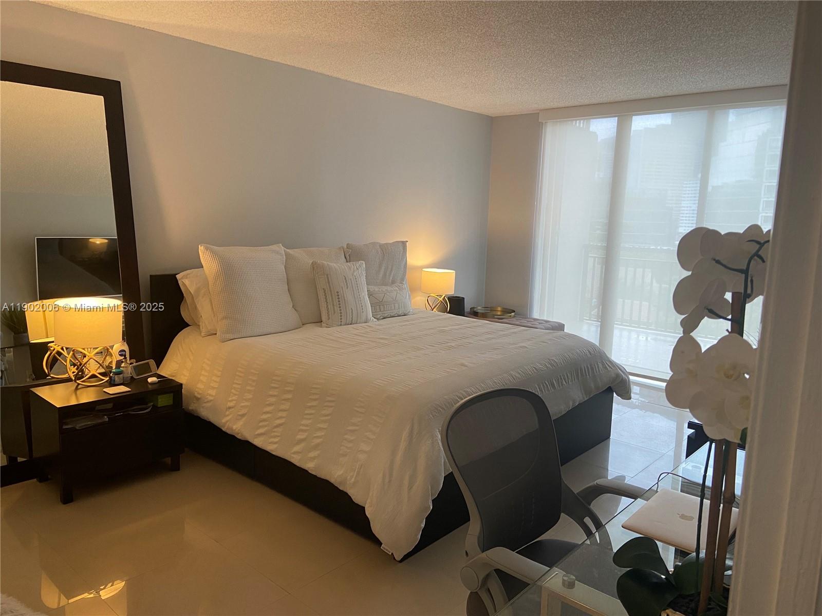 540 Brickell Key Dr #711, Miami FL 33131