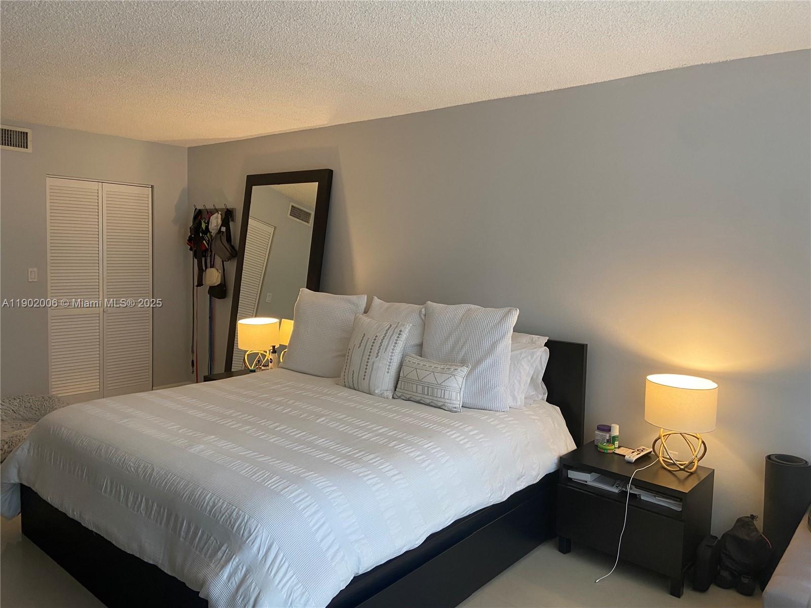 540 Brickell Key Dr #711, Miami FL 33131