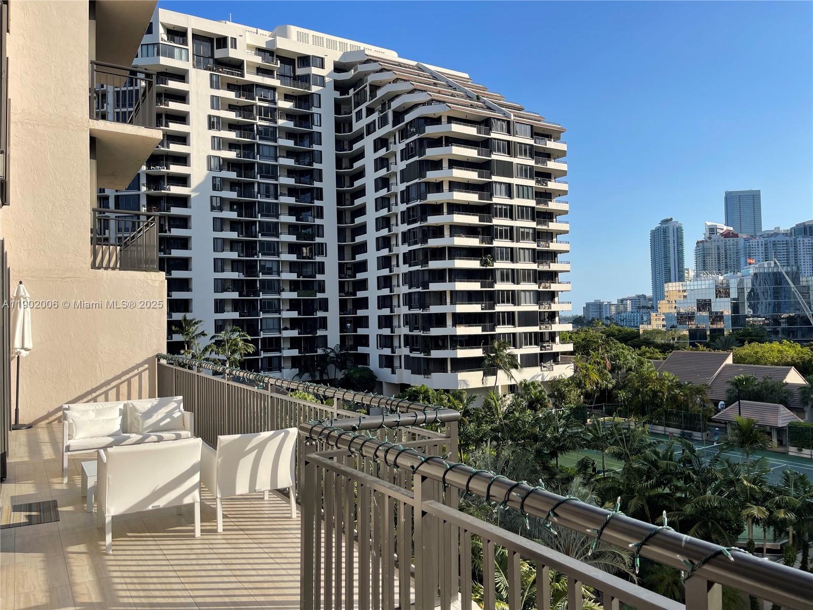 540 Brickell Key Dr #711, Miami FL 33131