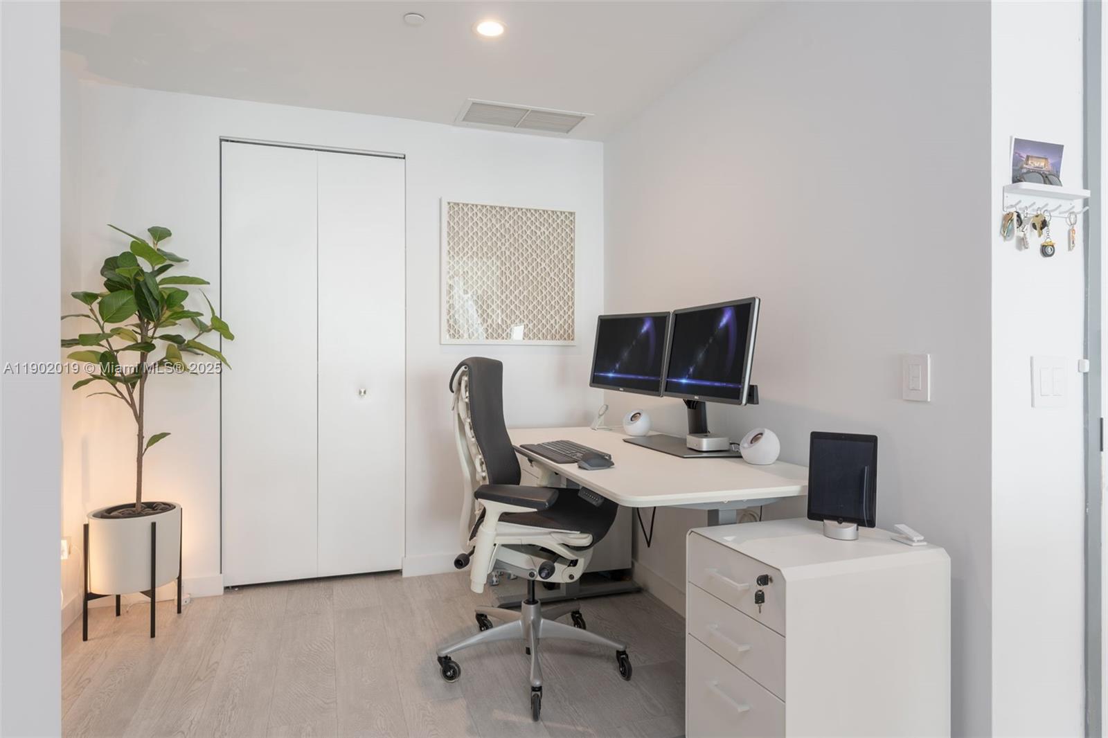 3131 NE 7th Ave #2202, Miami FL 33137