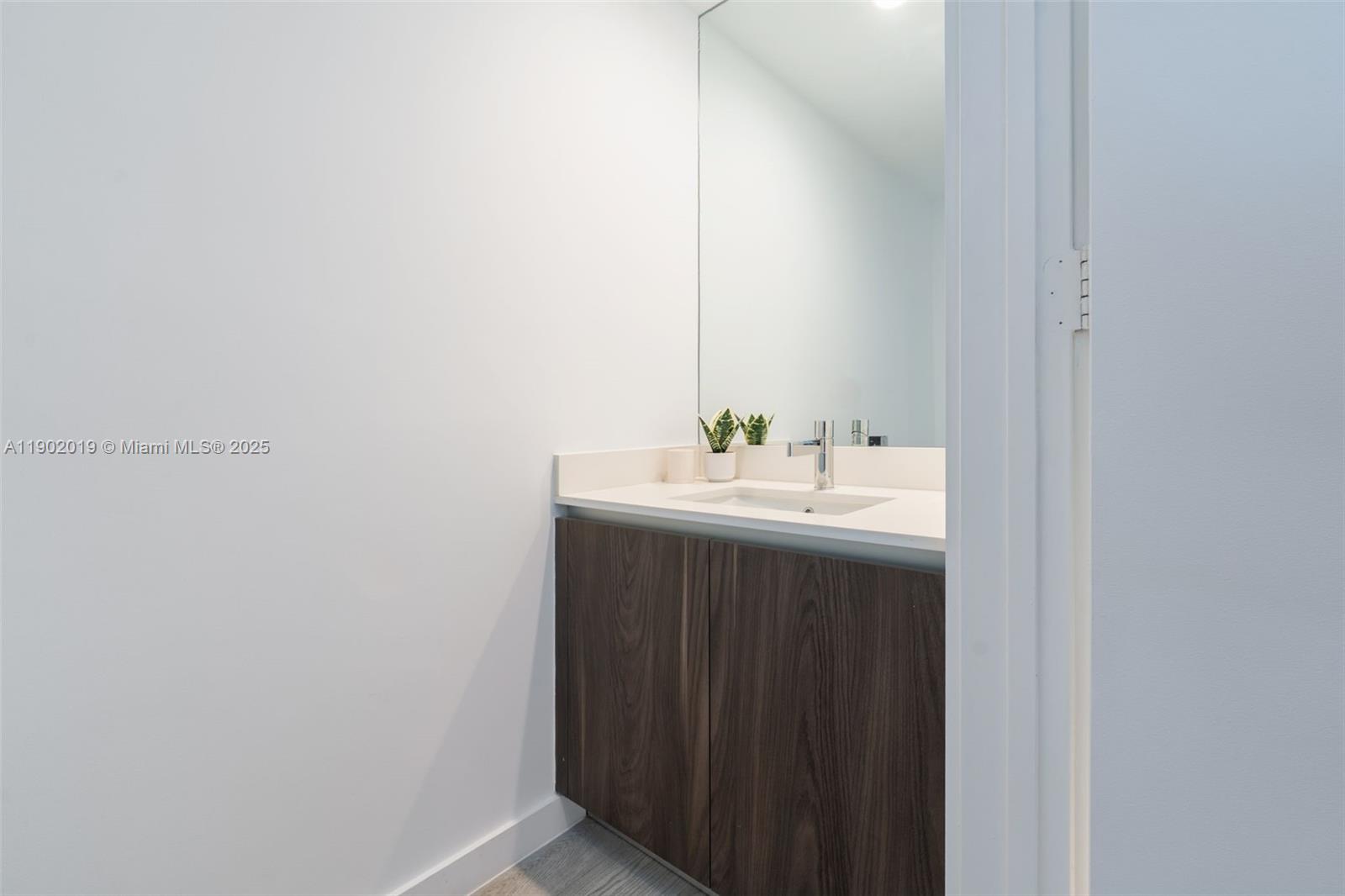 3131 NE 7th Ave #2202, Miami FL 33137