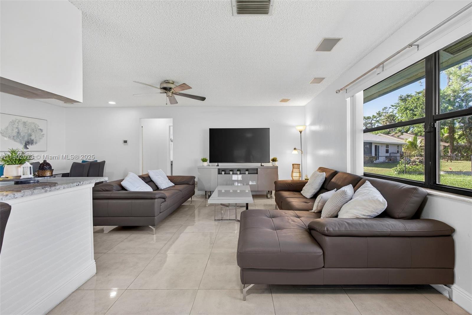 100 Miramar Ave, Royal Palm Beach FL 33411