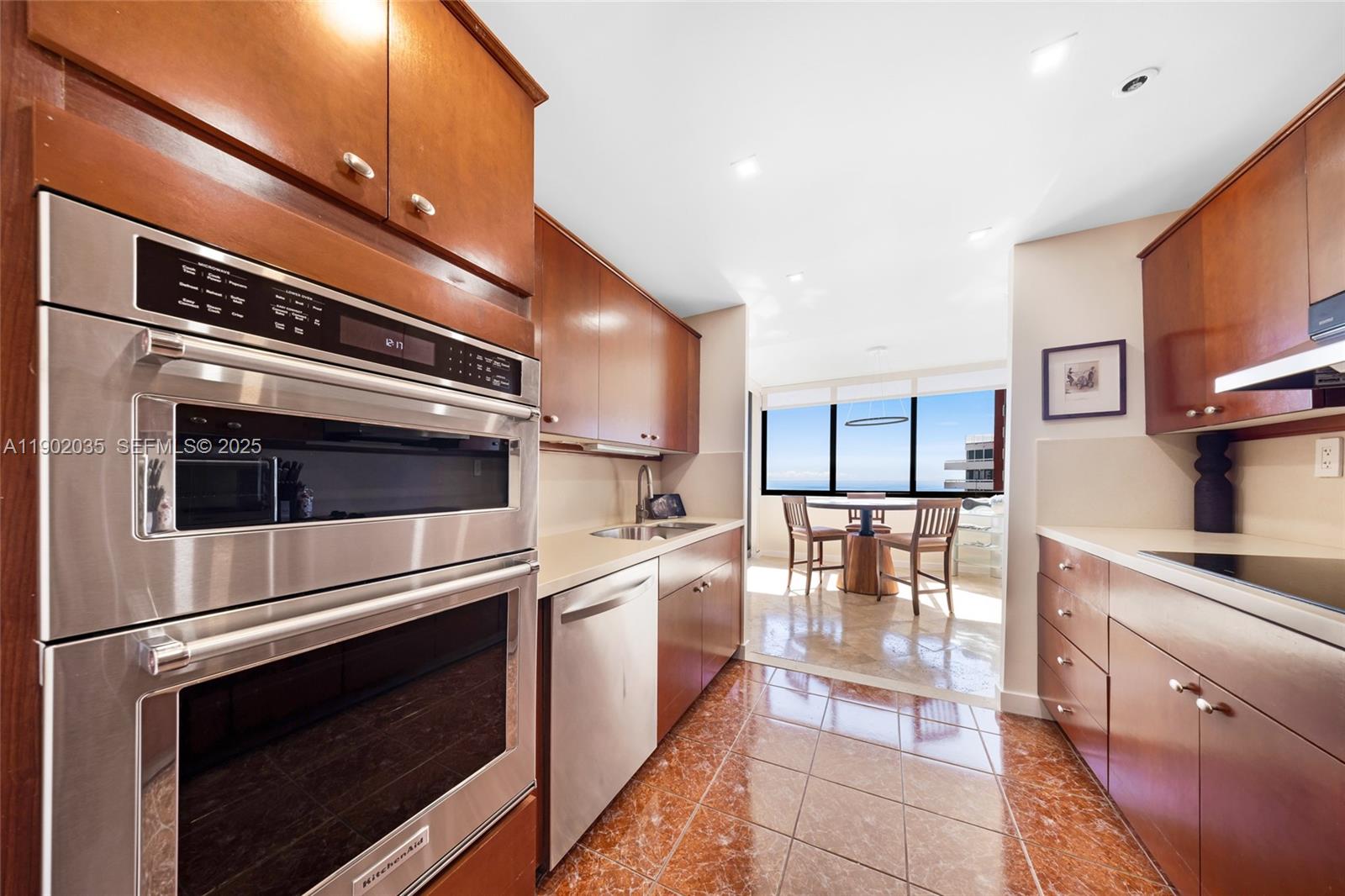 1581 Brickell Ave #2104, Miami FL 33129