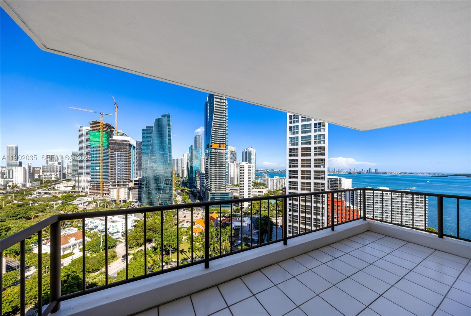 1581 Brickell Ave #2104, Miami FL 33129