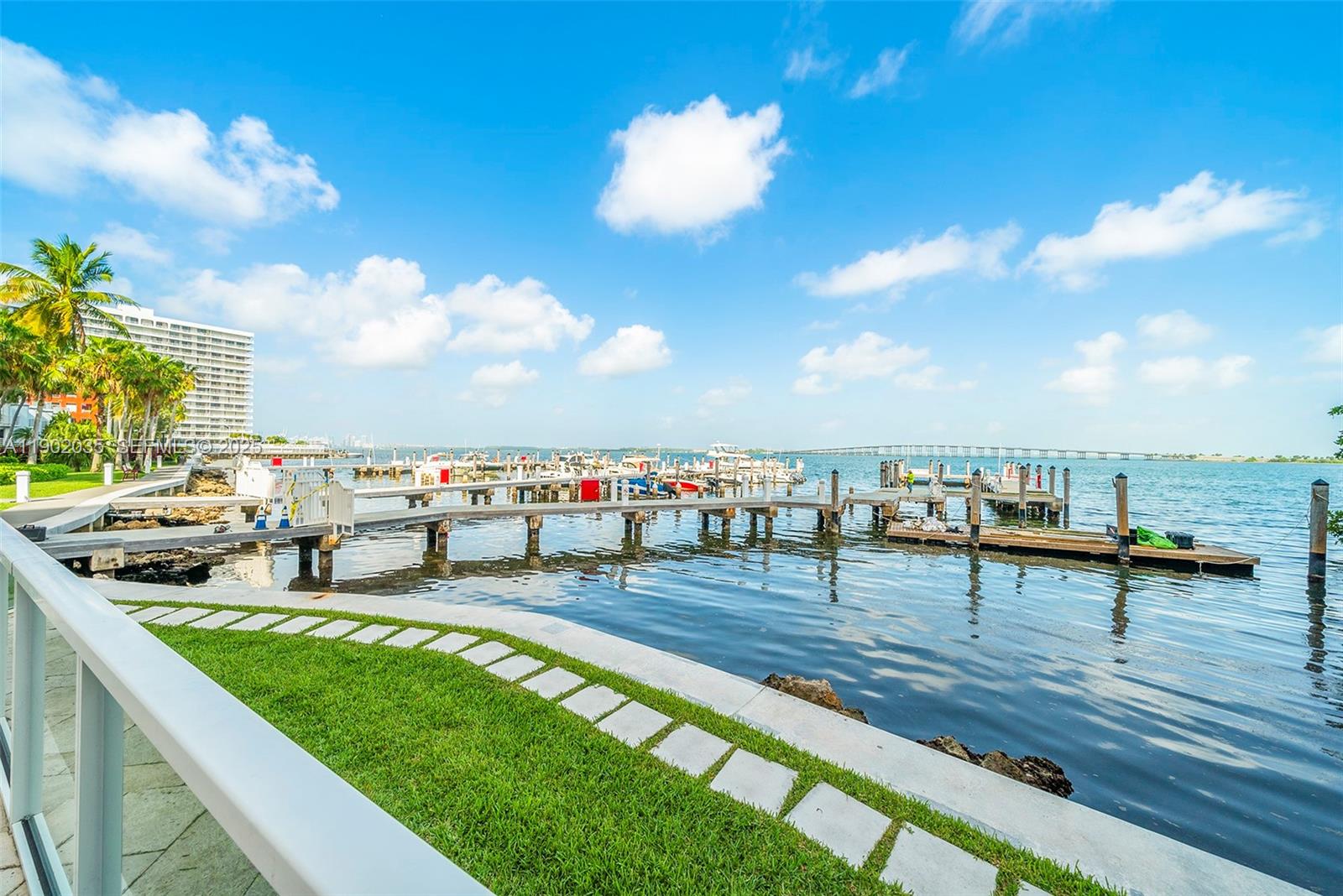1581 Brickell Ave #2104, Miami FL 33129