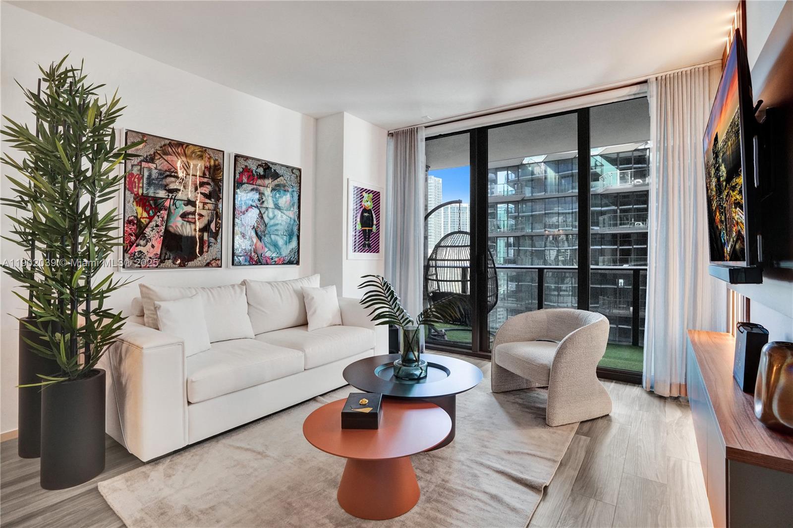 801 S Miami Ave #2107, Miami FL 33130