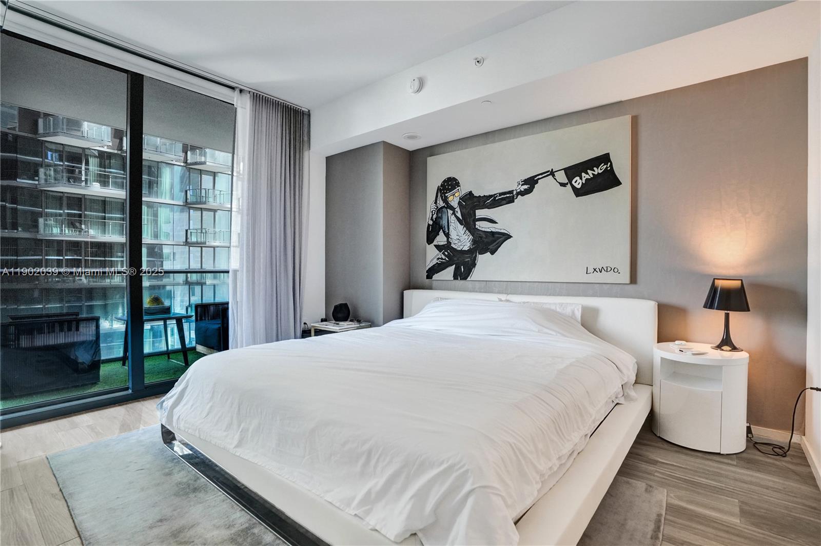 801 S Miami Ave #2107, Miami FL 33130