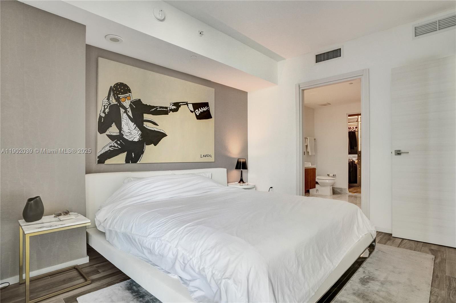 801 S Miami Ave #2107, Miami FL 33130