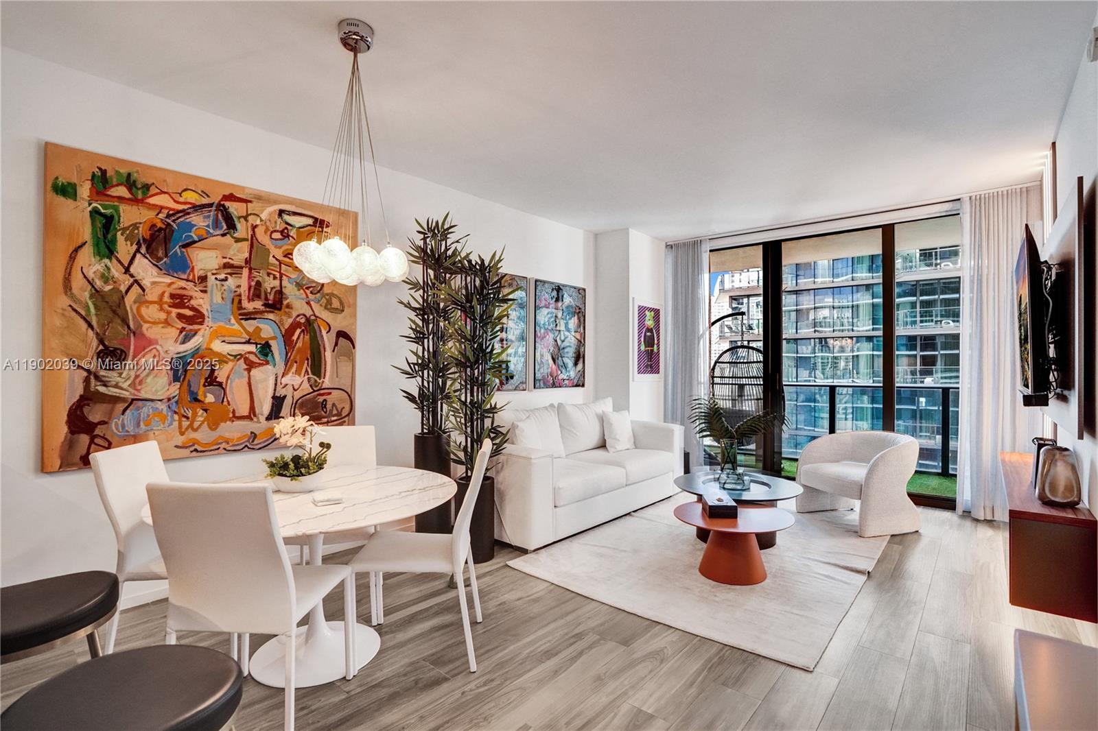 801 S Miami Ave #2107, Miami FL 33130